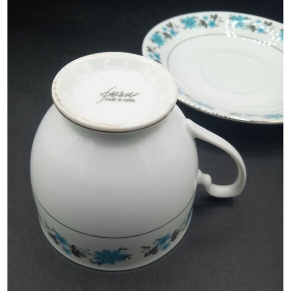 Teacup Saucer Footed China With Blue Flowers Silver Leaves Trim Pattern Vintage - Picture 11 of 15